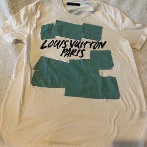 Authentic Louis Vuitton women’s tshirt